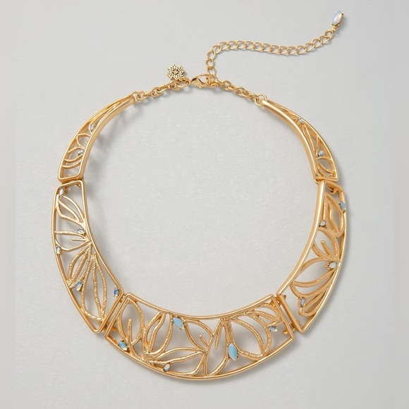 White House Black Market Jewelry - NWT WHBM Goldtone Filigree Faux Moonstone Collar Necklace
ZOOM